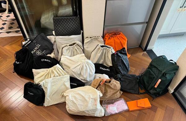 巴彦淖尔回收奢侈品衣服.jpg